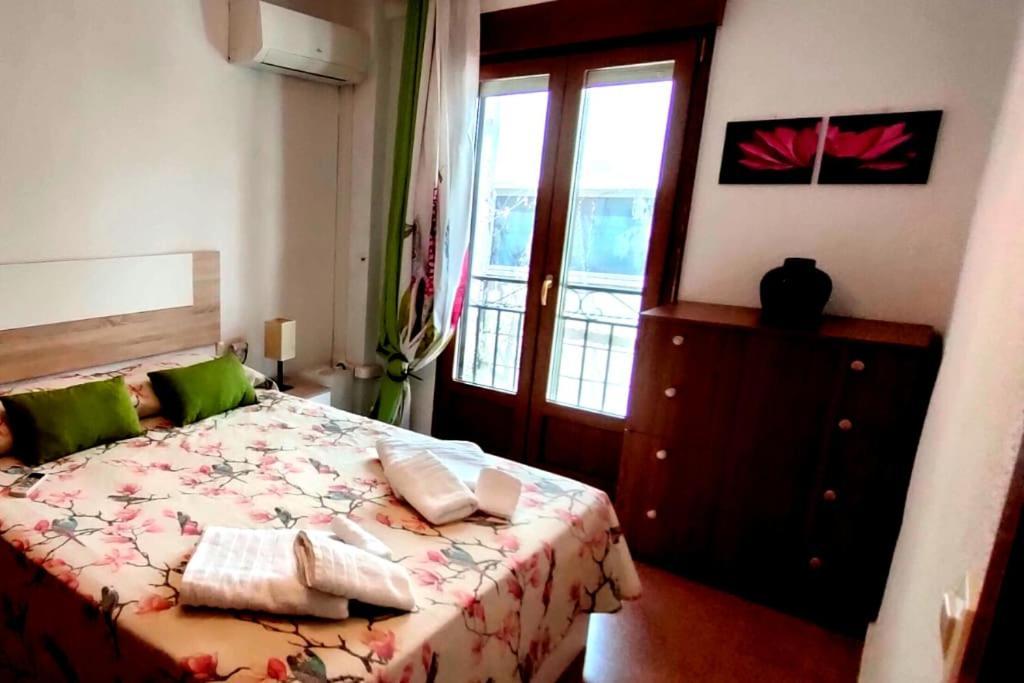 Apartamento En Zona De Ocio Casco Antiguo Alicante Extérieur photo